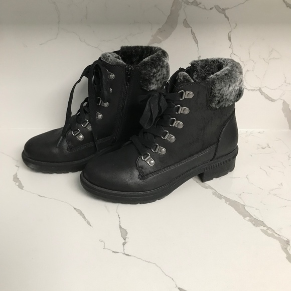 Bullboxer B52 Women’s Lace Up Winter Boots EU 39 US 9 Black Faux Fur Cuff - Picture 1 of 11